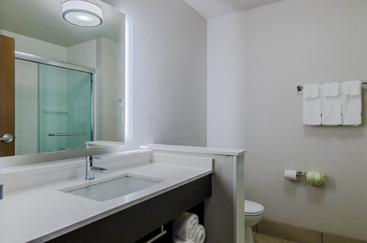 Holiday Inn Express & Suites - Atchison By Ihg Eksteriør billede