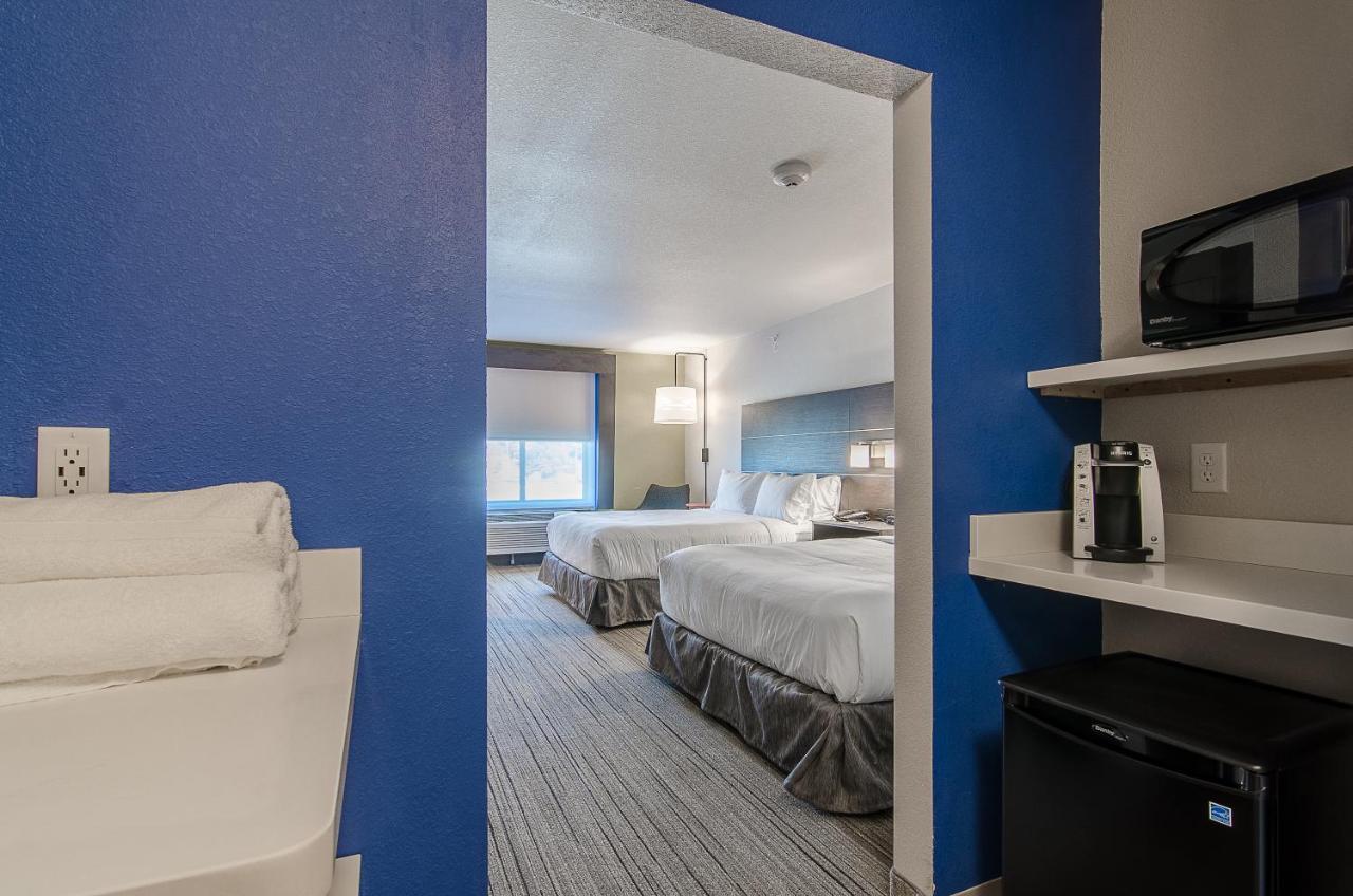 Holiday Inn Express & Suites - Atchison By Ihg Eksteriør billede