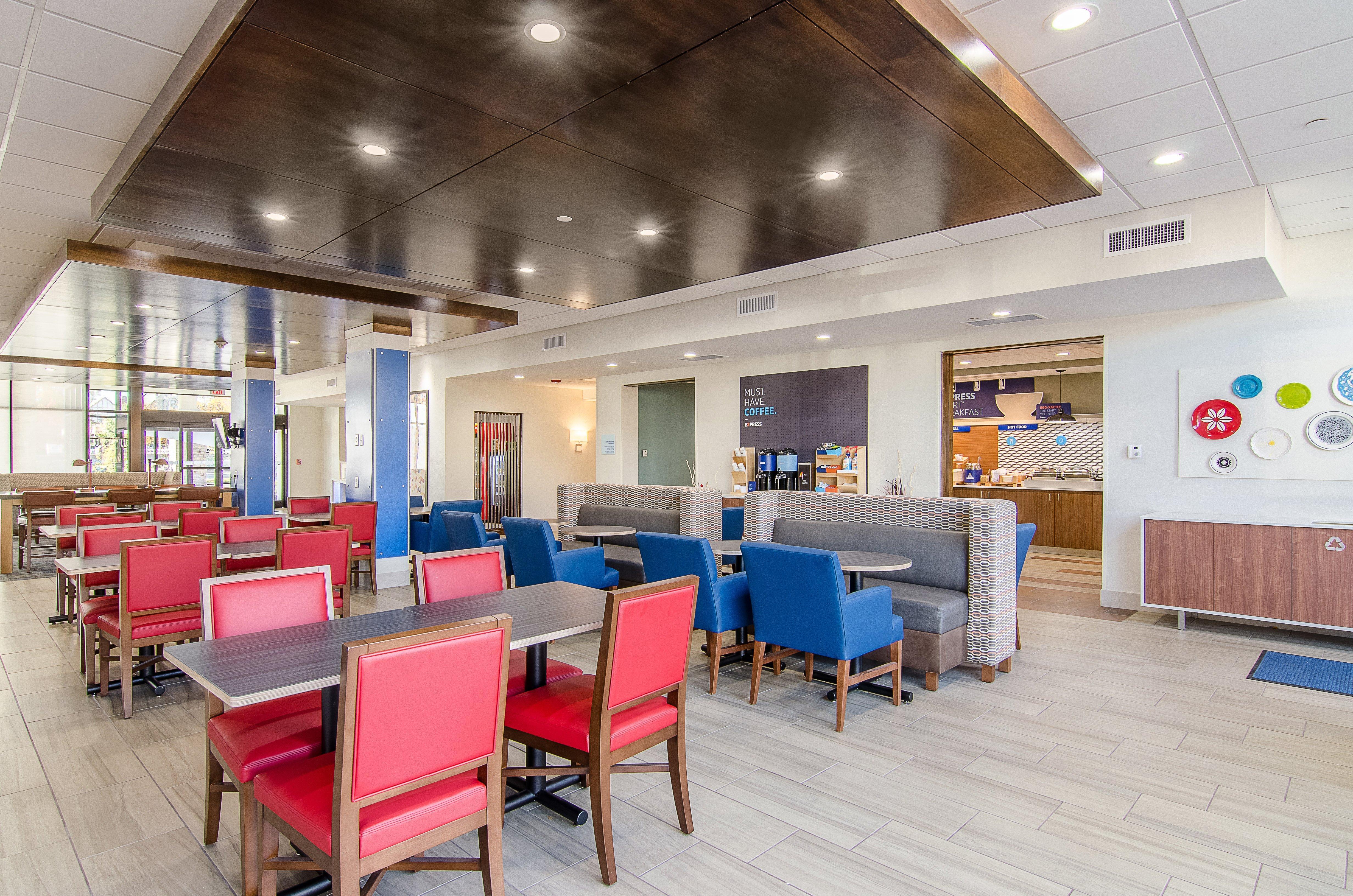 Holiday Inn Express & Suites - Atchison By Ihg Eksteriør billede